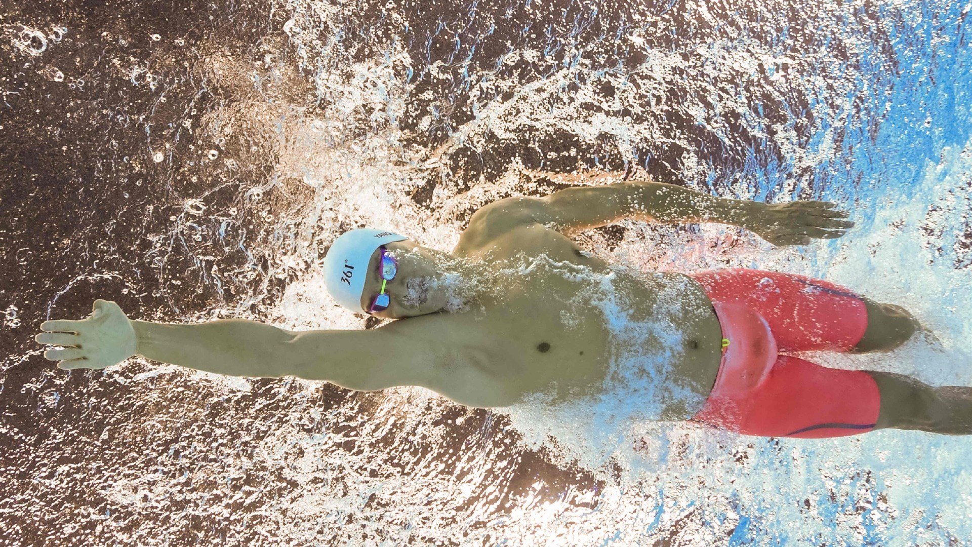 国家队配置多学科专家团队提供全面支持保障，国家队科研团队